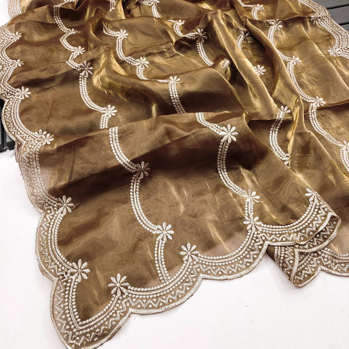 Designer Jimmi chu saree with blouse for women