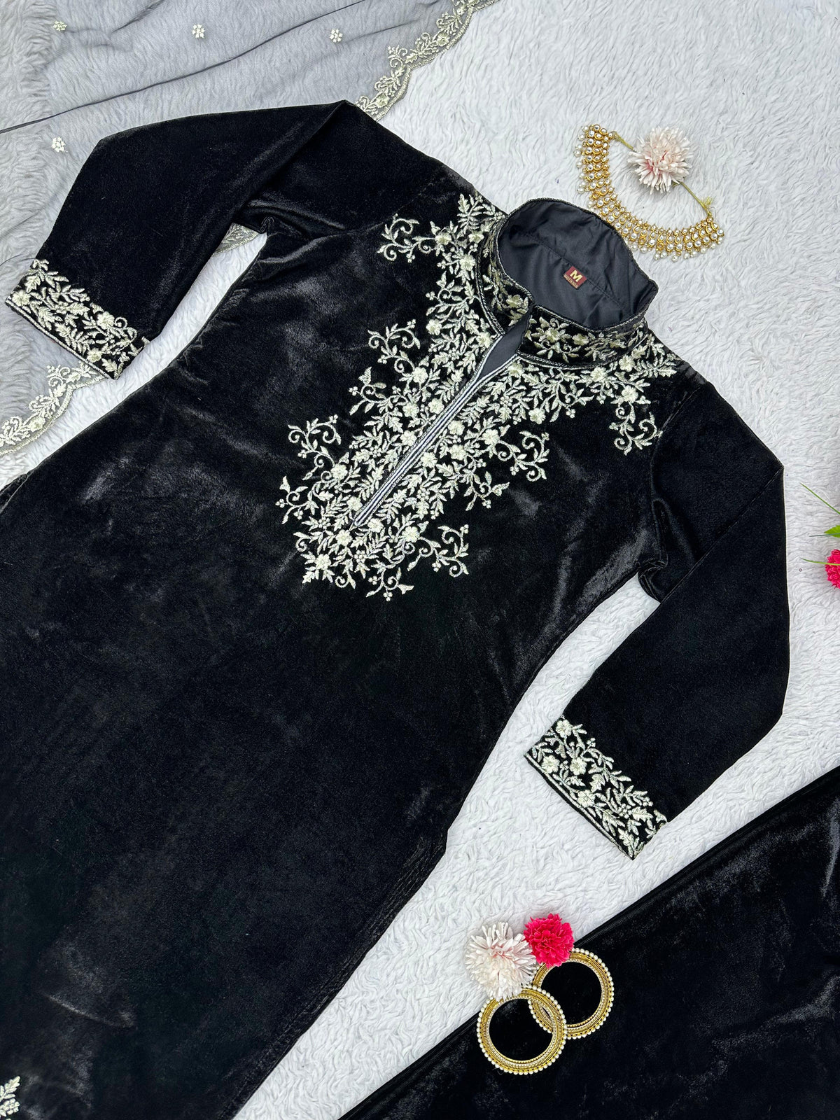 Black Party Wear Velvet Suit Pent Dupatta Set