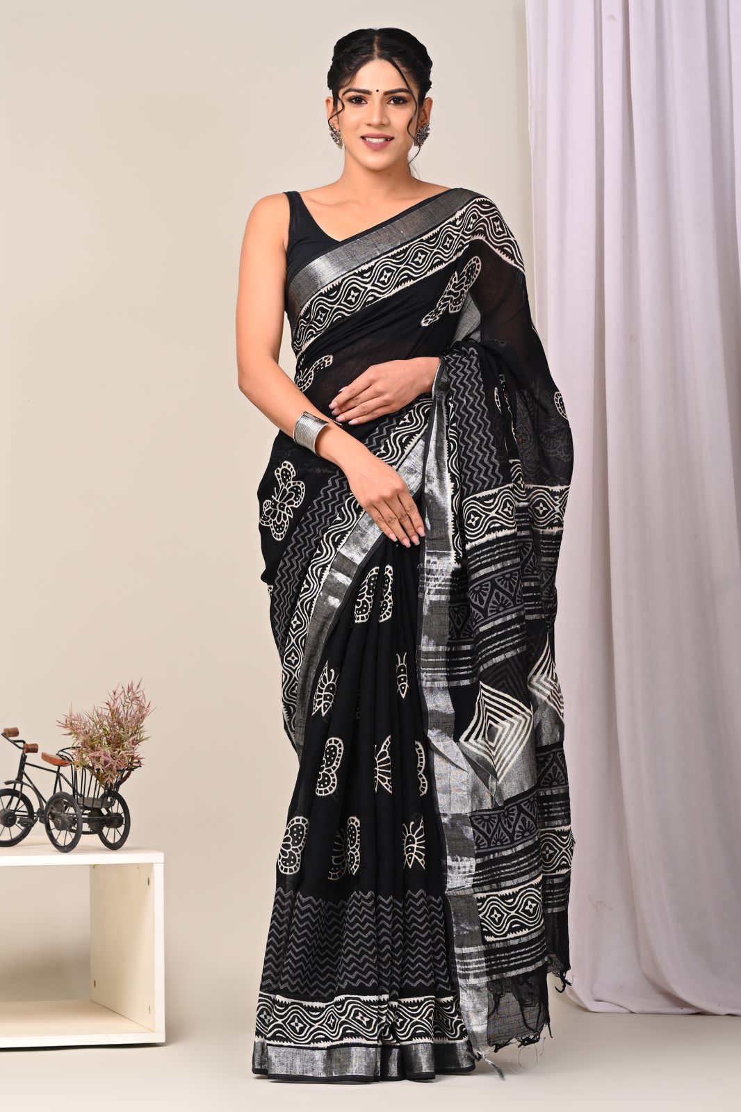 Multi color art linen saree with digital printed work