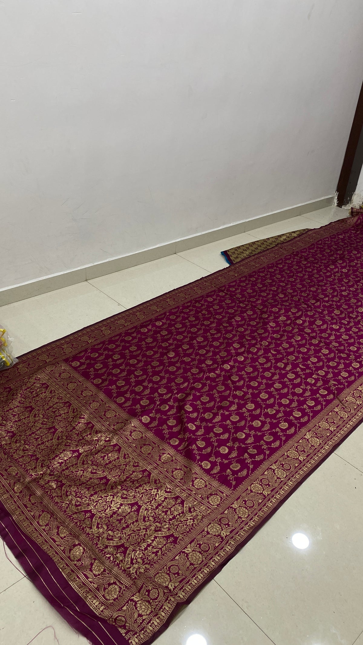 Maroong Color Jacquard Trending Saree
