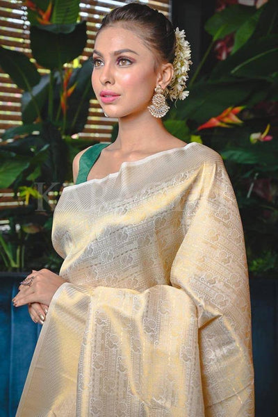 Stupendous Lichi Silk Jacquard Work Wedding Wear Saree Blouse
