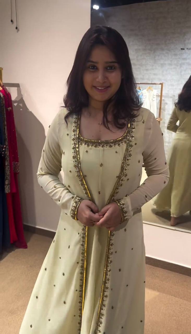 Stylish Georgette Sequence Work Shrug With Gown