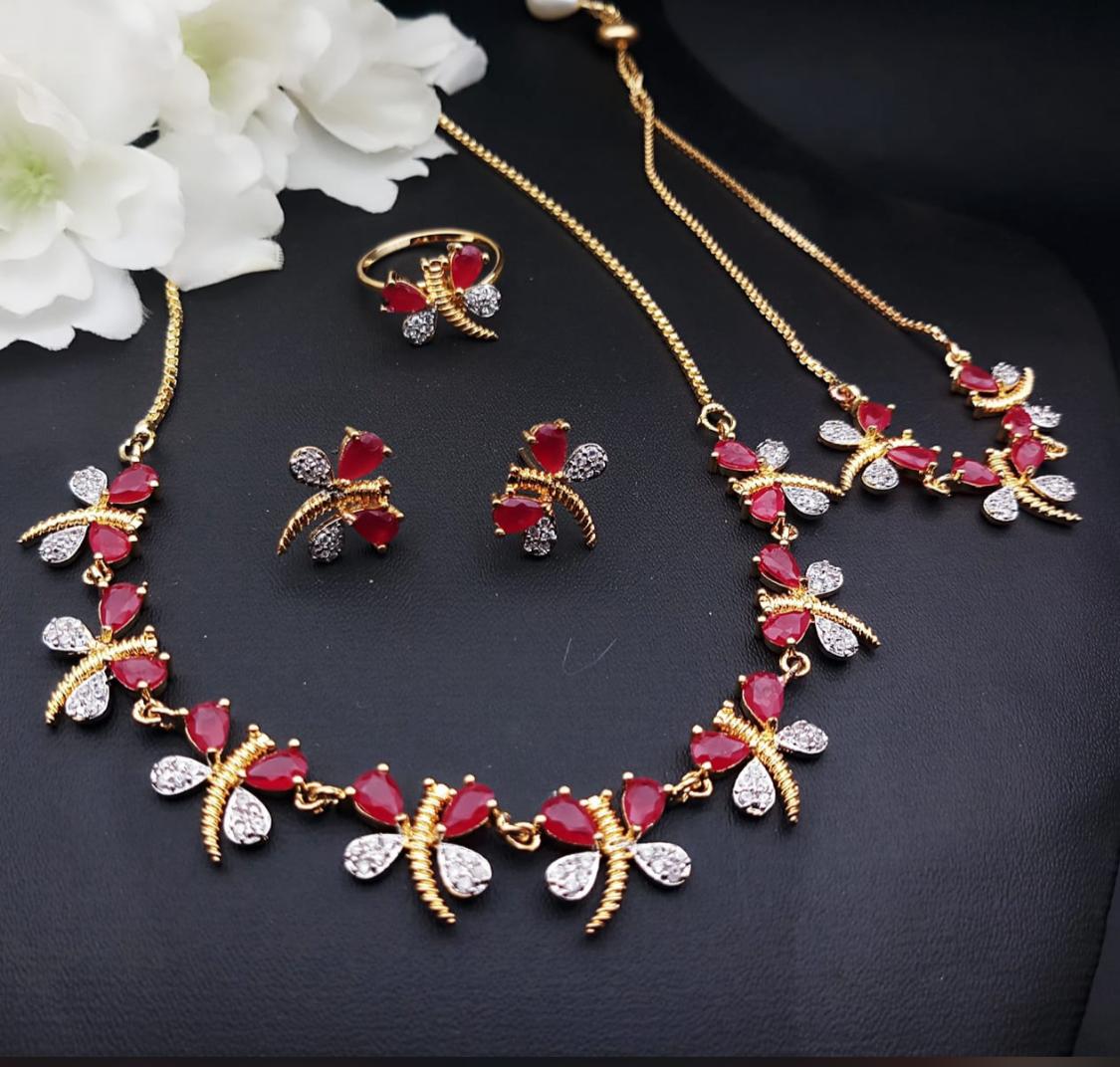 Butterfly Design Necklace Set