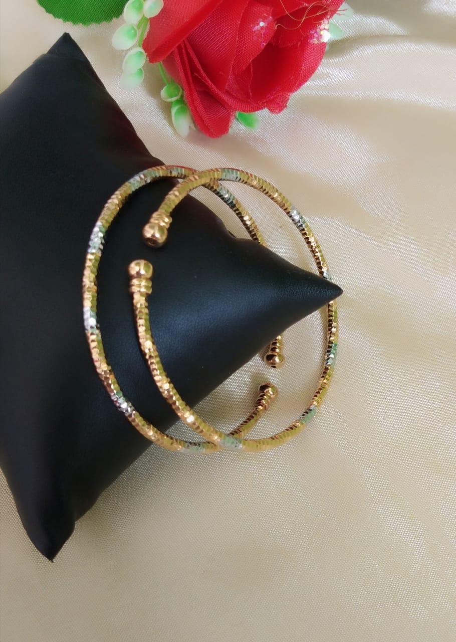 Glorious Silver Golden Colored Imitation Bangles Set