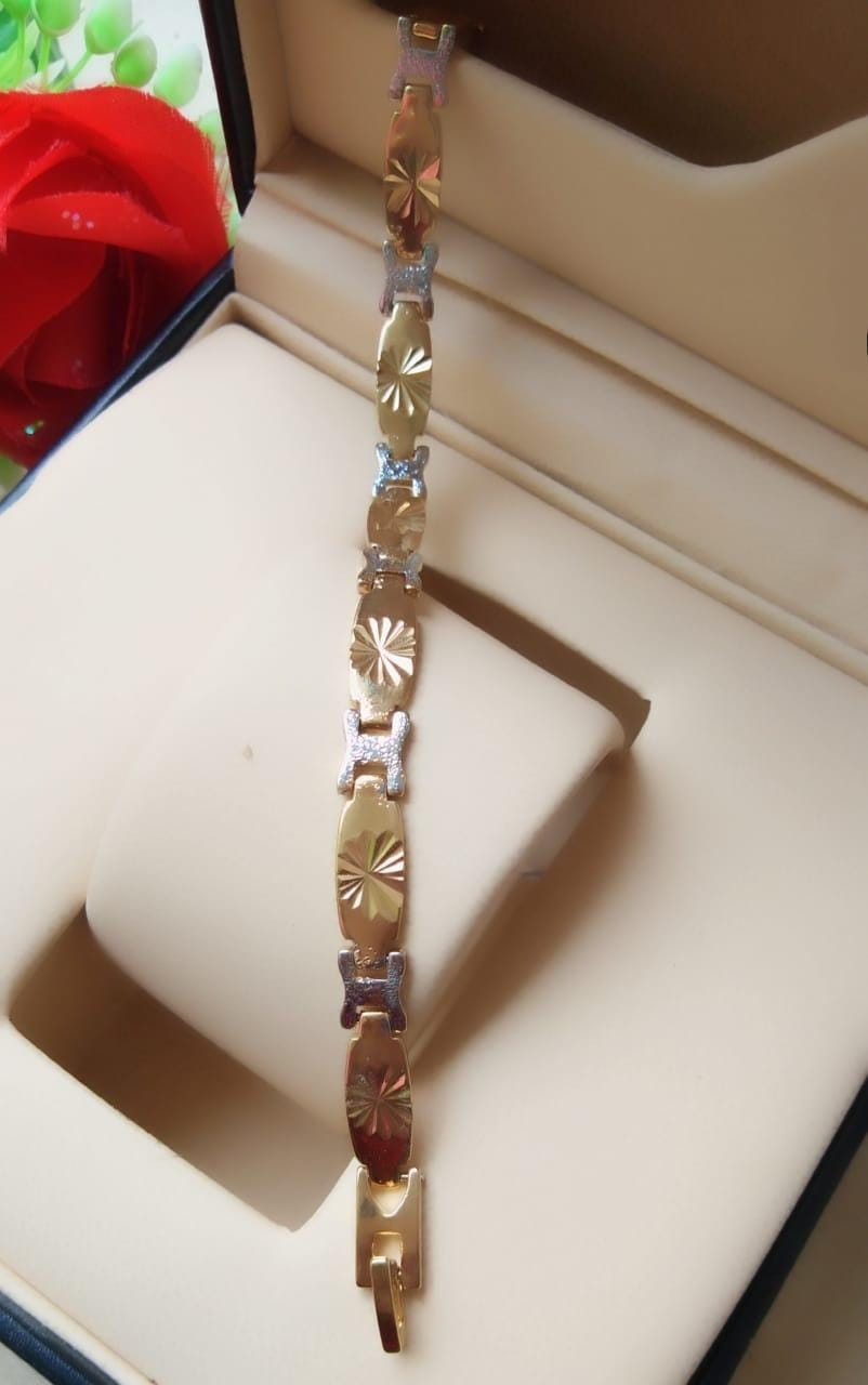 Beauteous Golden & Silver Colored Imitation Bracelet