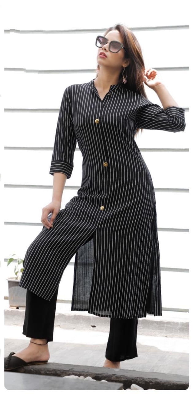 Bewildering Black Color Ready Made Rayon Printed Fancy Kurti Plazo For Girls