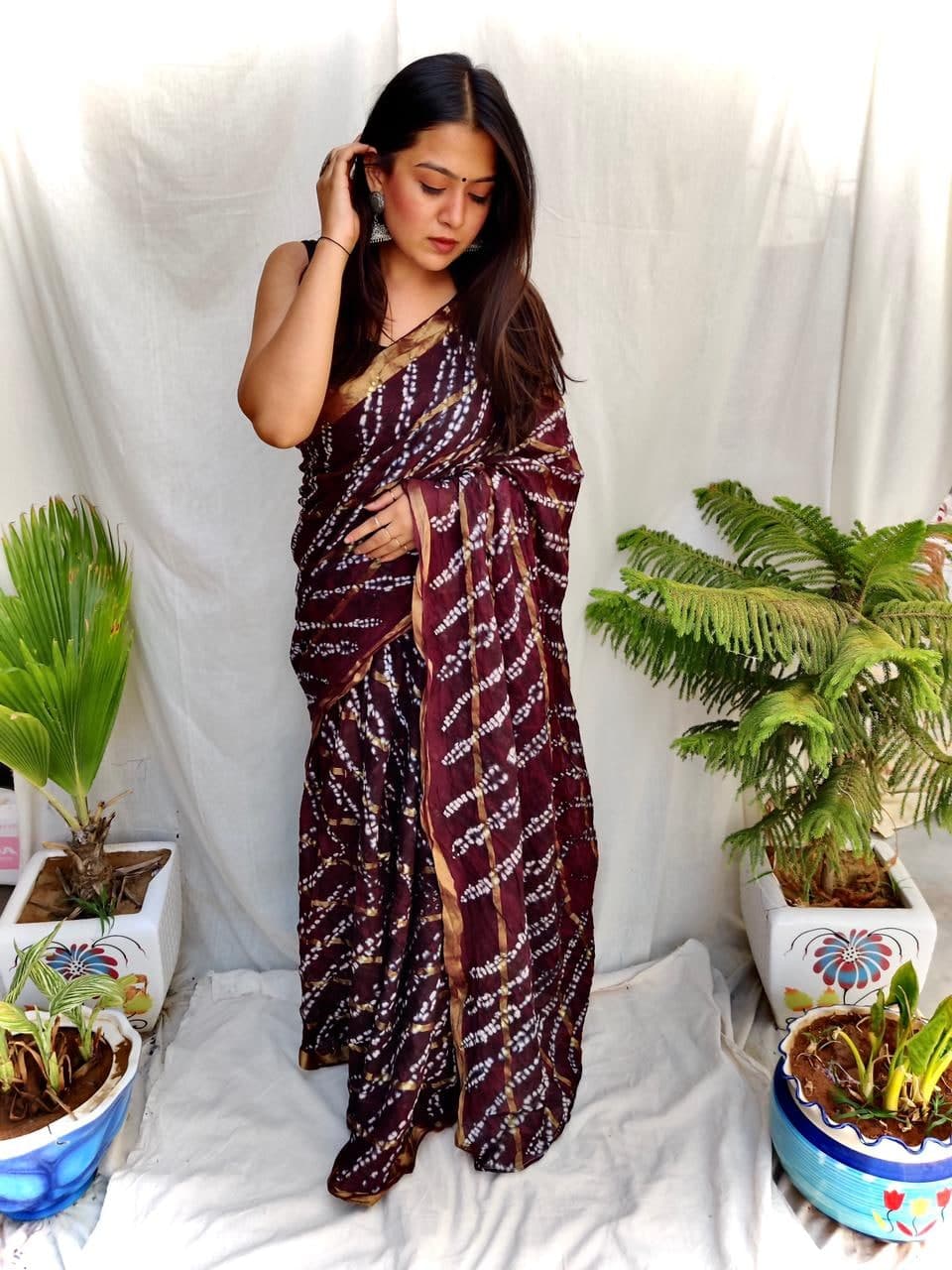 Thrilling Maroon Color Festive Wear Cotton Zari Weaving Saree Blouse