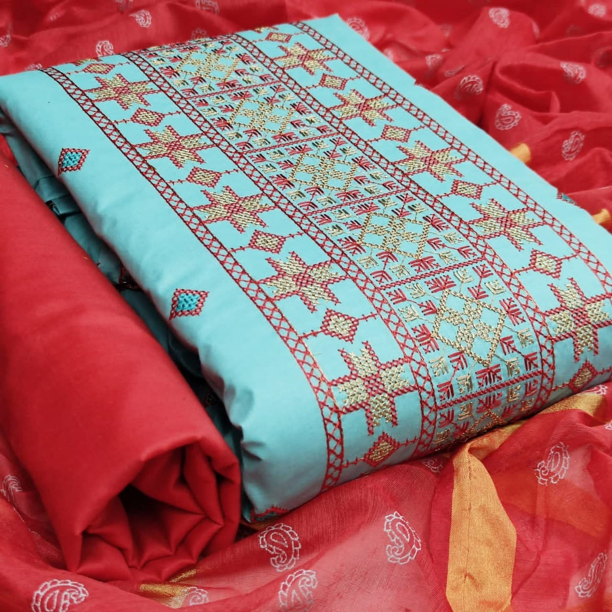 Phenomenal Blue Color Cotton Embroidered Work Salwar Suit For Regular Wear