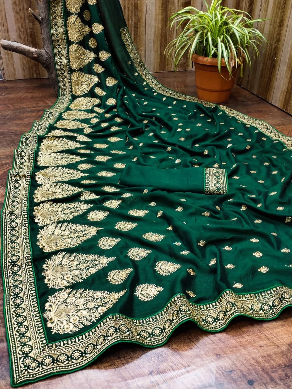 Hypnotic Green Color Function Wear Vichitra Silk Embroidered Work Saree Blouse