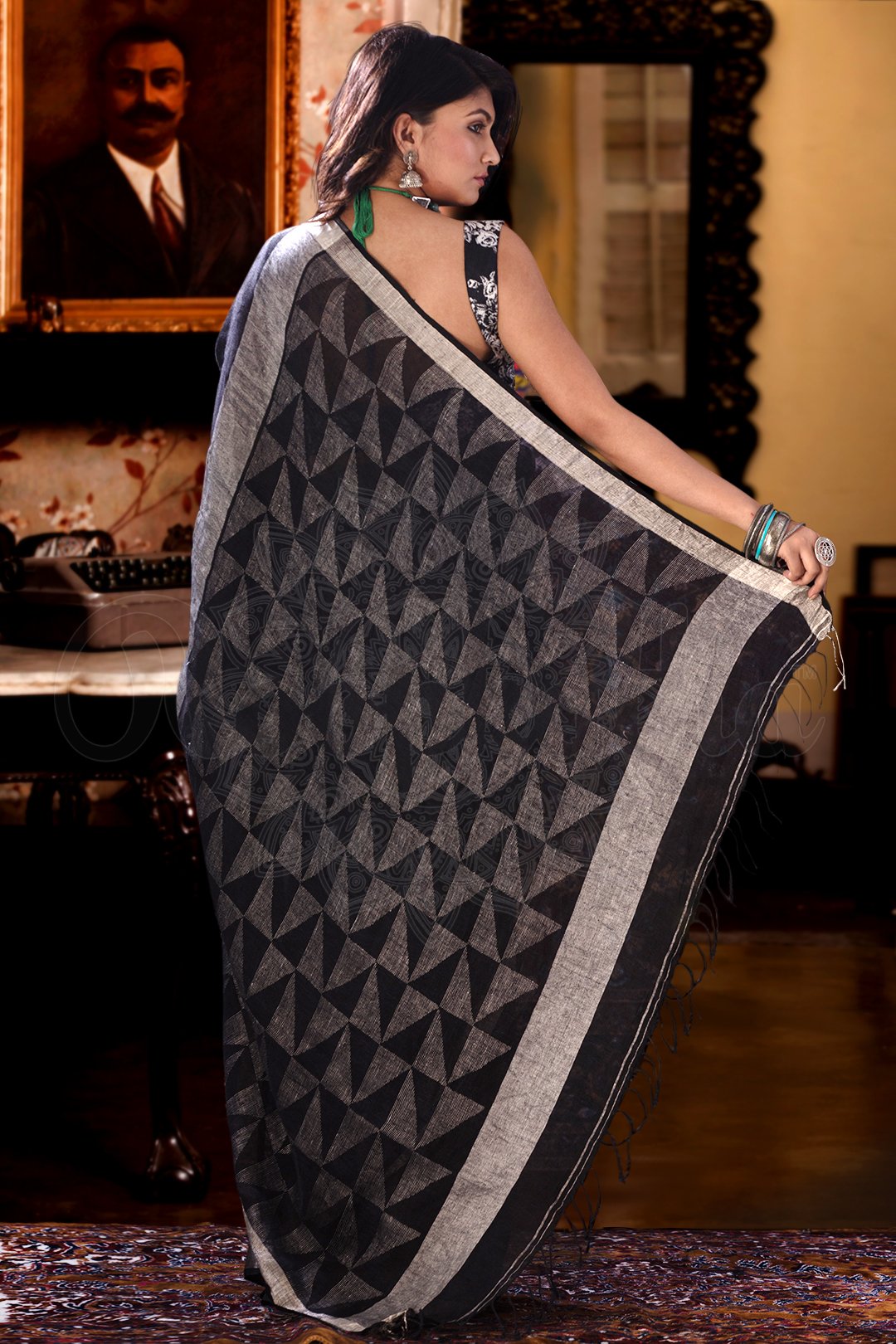Gorgeous Black Pure Linen Designer Saree For Women