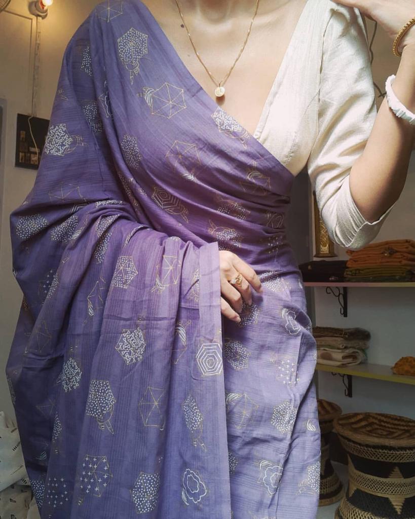 startling Printed Cotton Linen Saree With Blouse