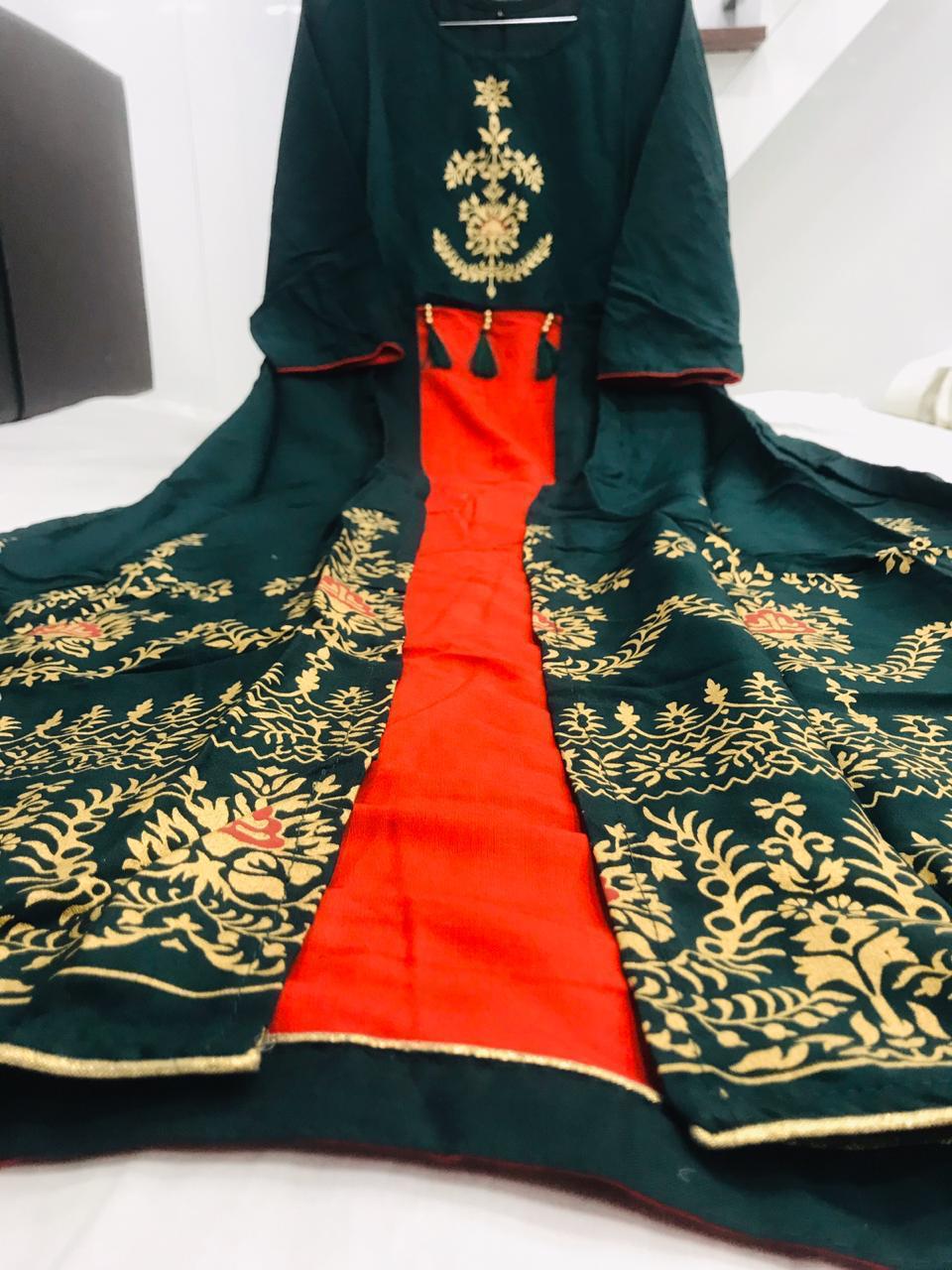 Gorgeous looking bell sleeve with full flair koti kurti set for Women