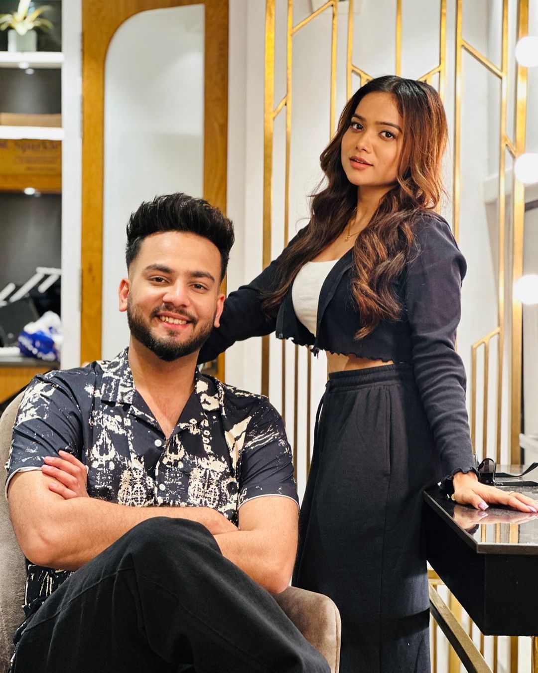 "Manisha Rani and Bigg Boss Winner Elvish Yadav's Epic Reunion for Their New Album!"