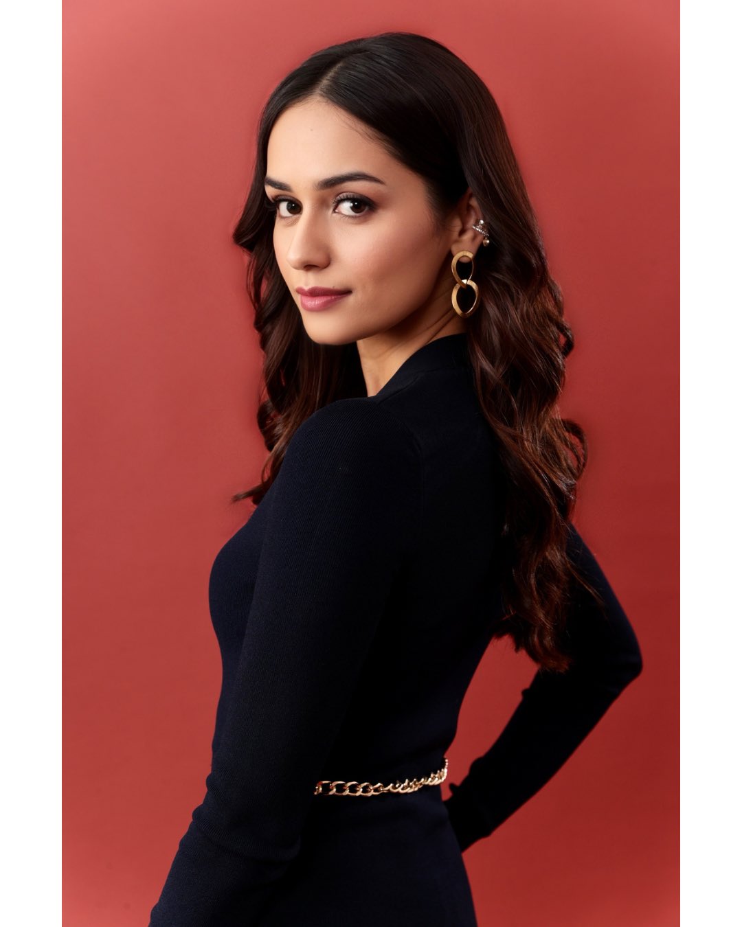 Manushi Chhillar Stuns in Blue Maxi Dress as She Unveils Trailer for "The Great Indian Family"