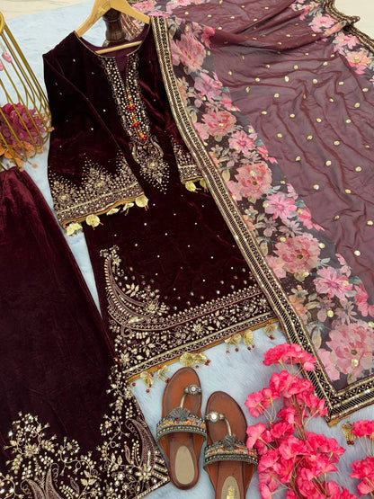 Winle Velvet Kurti top Plazzo Pent Suit With Dupatta Set