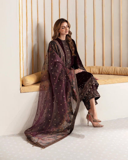 Winle Velvet Kurti top Plazzo Pent Suit With Dupatta Set