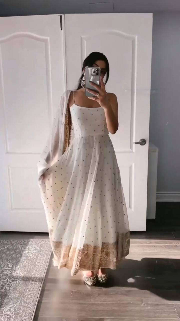 Beautiful White Anarkali Suit for women