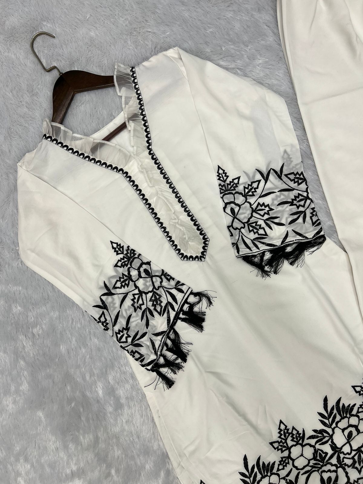 White Designer Thread Embroidery Work Suit With Pant co ord set