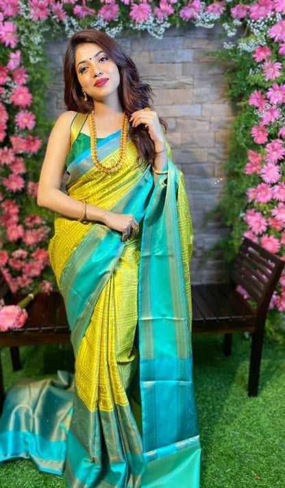 Reach Pallu Jacquard Saree For Women KP-2014