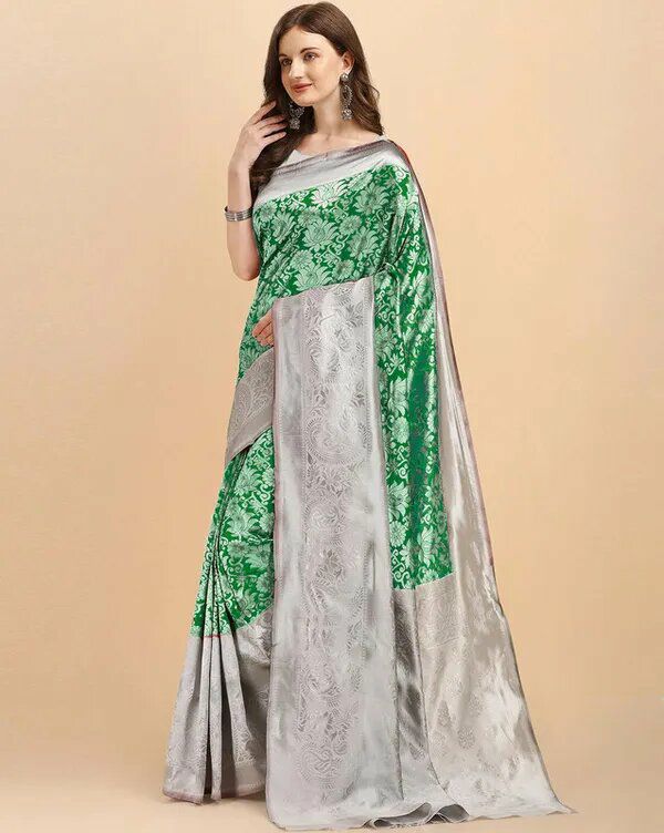 Reach Pallu Jacquard Saree For Women KP-3090