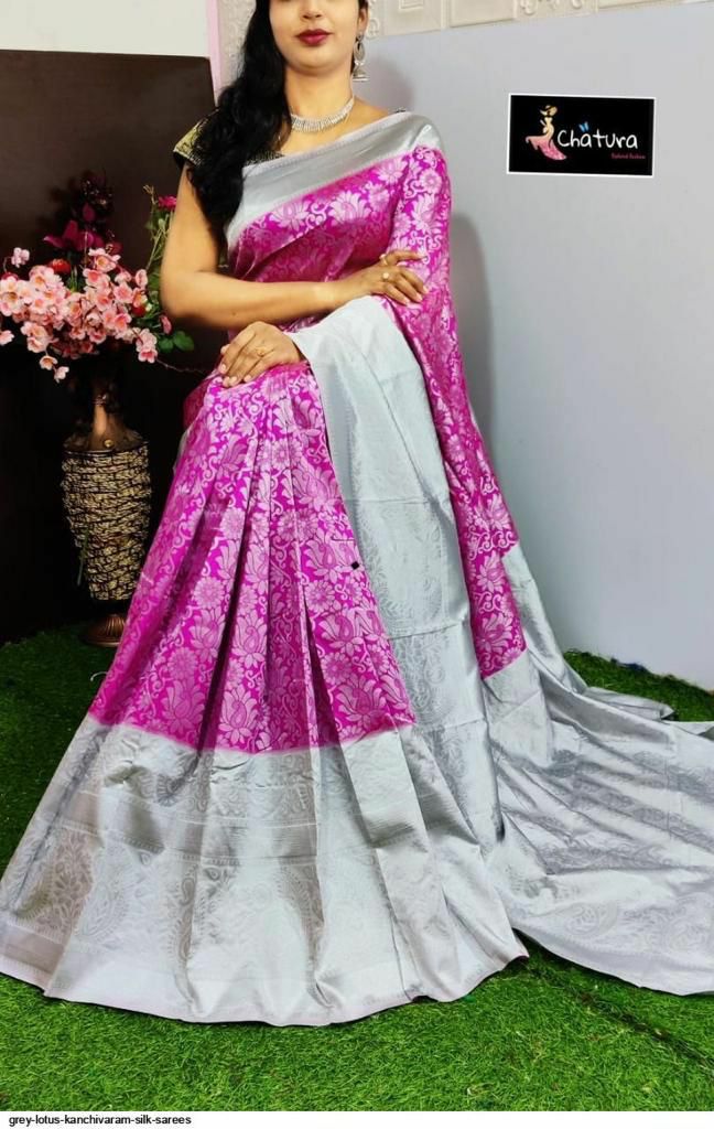 Reach Pallu Jacquard Saree For Women KP-3090