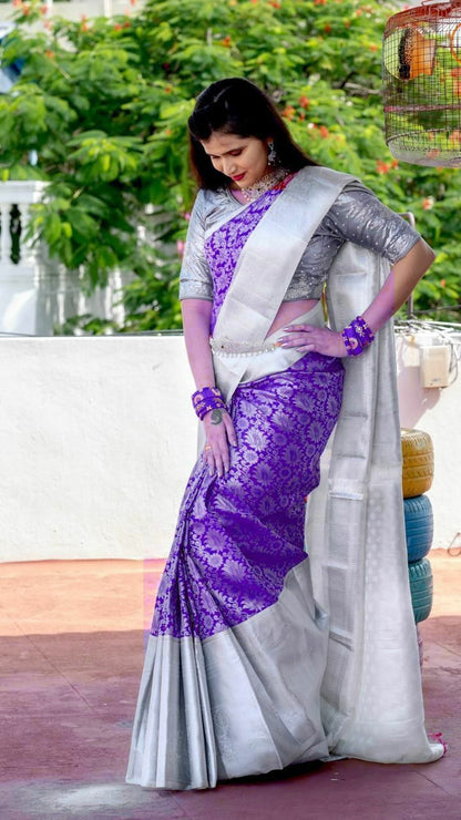 Reach Pallu Jacquard Saree For Women KP-3090
