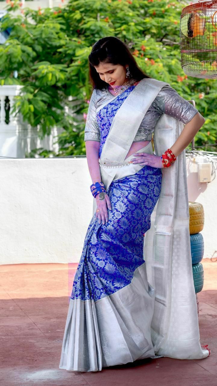 Reach Pallu Jacquard Saree For Women KP-3090