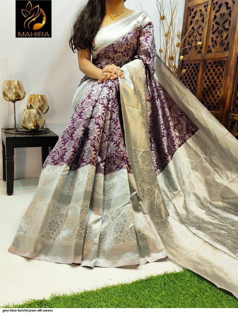 Reach Pallu Jacquard Saree For Women KP-3090