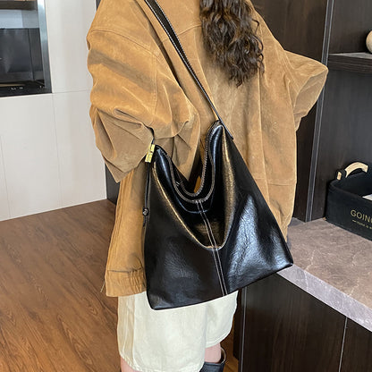 Large-capacity Textured Soft Leather Bag In A Korean-style Single-shoulder Design