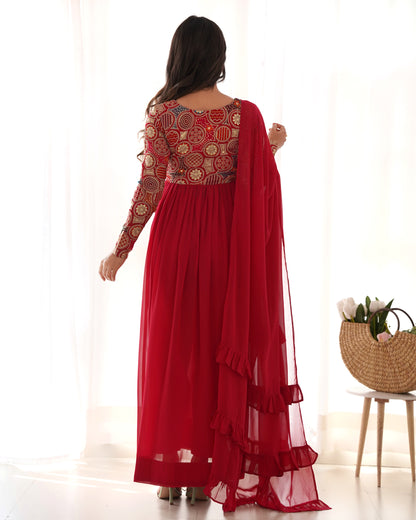 Ville Fashion Women Long Kurta Dupatta Set