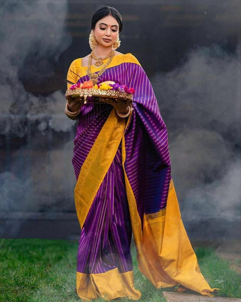 Reach Pallu Jacquard Saree For Women