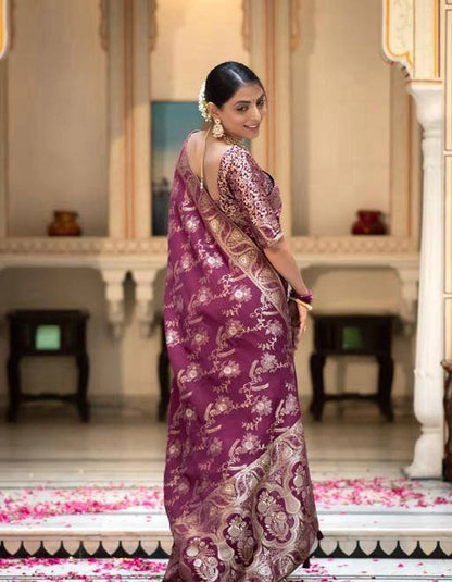 Reach Pallu Jacquard Saree For Women