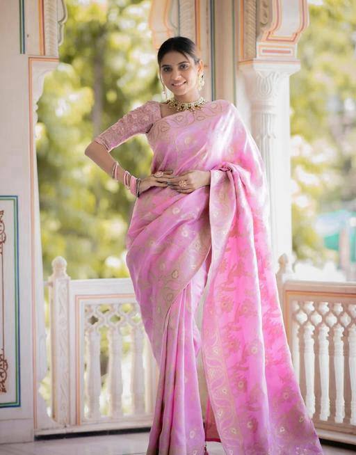 Reach Pallu Jacquard Saree For Women