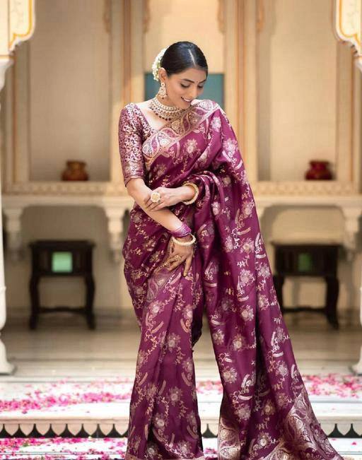 Reach Pallu Jacquard Saree For Women