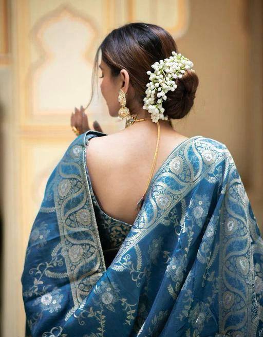 Reach Pallu Jacquard Saree For Women
