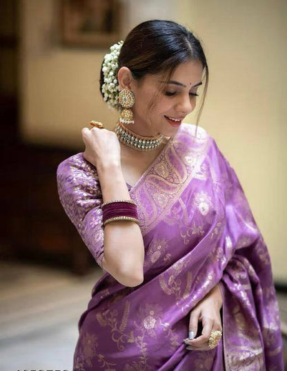 Reach Pallu Jacquard Saree For Women