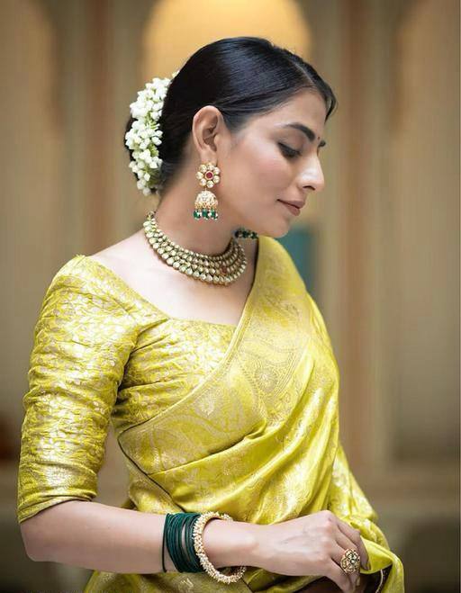 Reach Pallu Jacquard Saree For Women