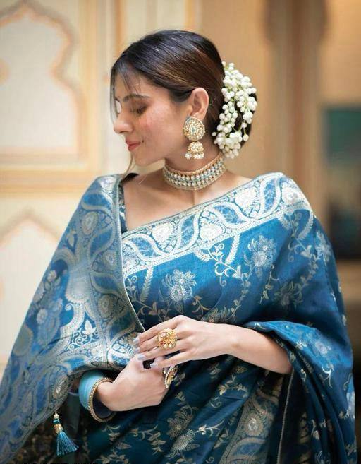 Reach Pallu Jacquard Saree For Women