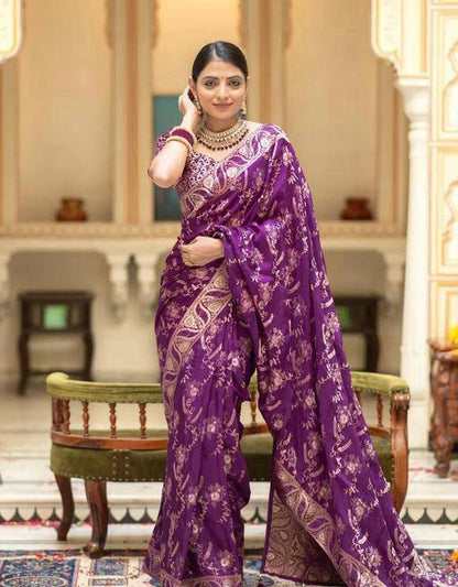 Reach Pallu Jacquard Saree For Women