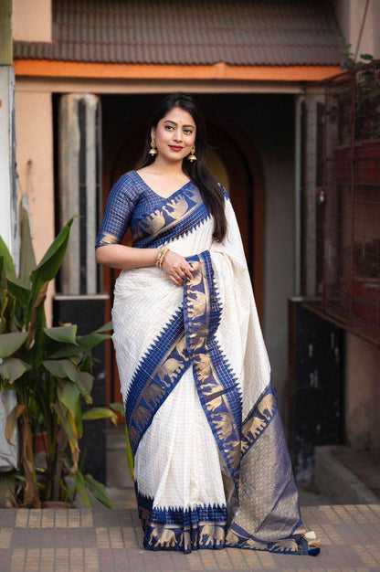 Reach Pallu Jacquard Saree For Women