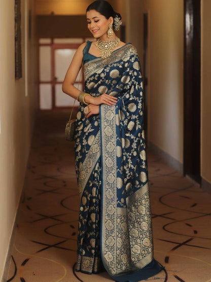 Reach Pallu Jacquard Saree For Women