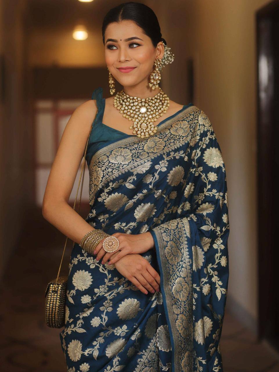 Reach Pallu Jacquard Saree For Women