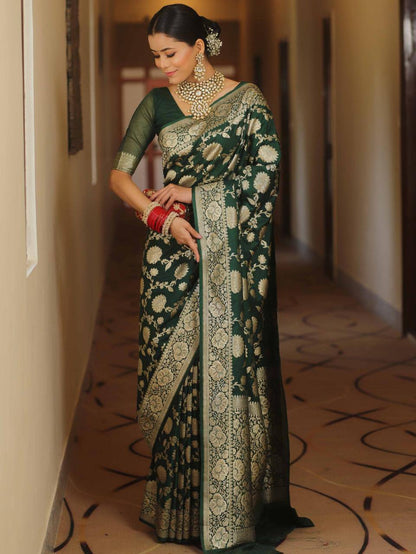 Reach Pallu Jacquard Saree For Women