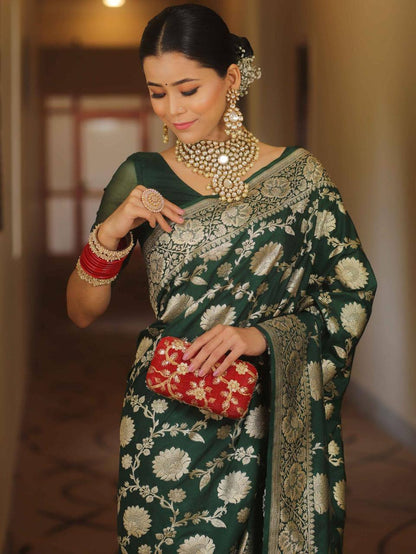 Reach Pallu Jacquard Saree For Women