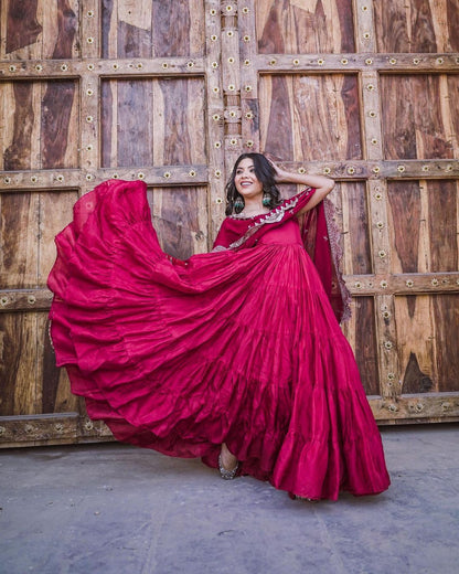 Party Wear Ready Made Anarkali Gown Dupatta Set For Women