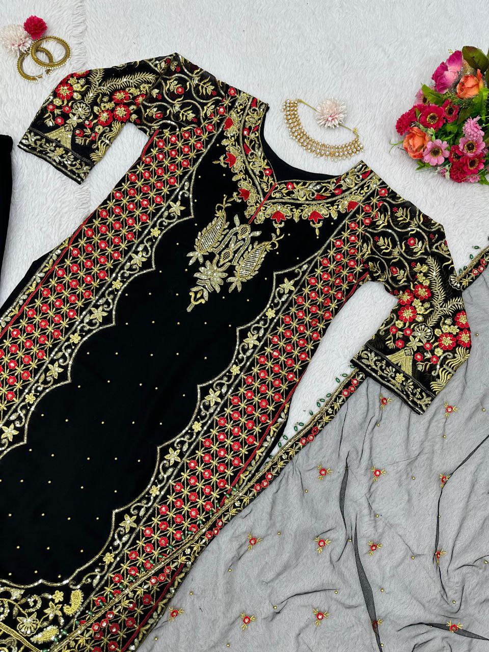 Black color Foux Georgette Threadwork Top and Pent Set with Soft Net Dupata