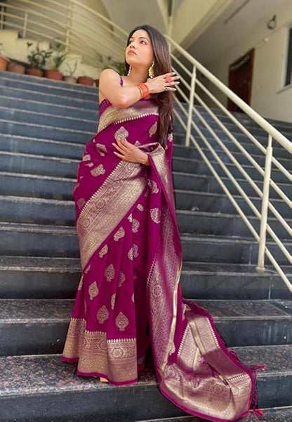 Reach Pallu Jacquard Saree For Women