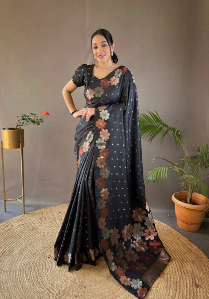 Reach Pallu Jacquard Saree For Women