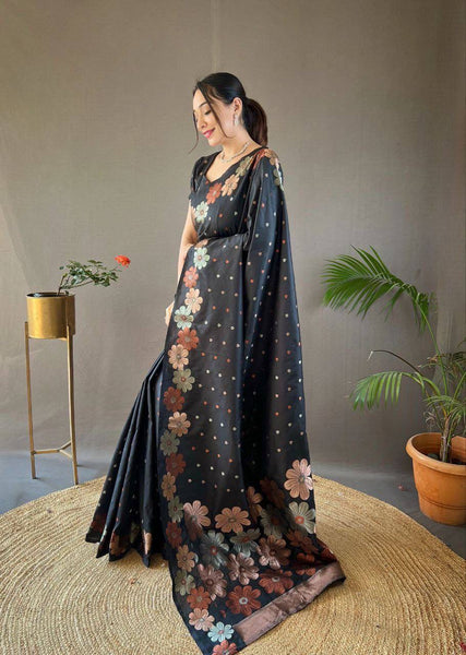 Reach Pallu Jacquard Saree For Women