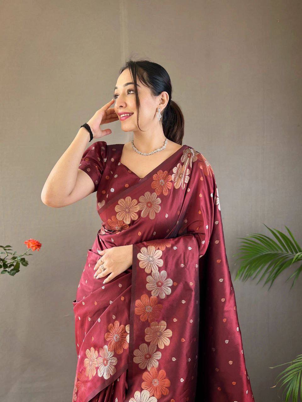 Reach Pallu Jacquard Saree For Women